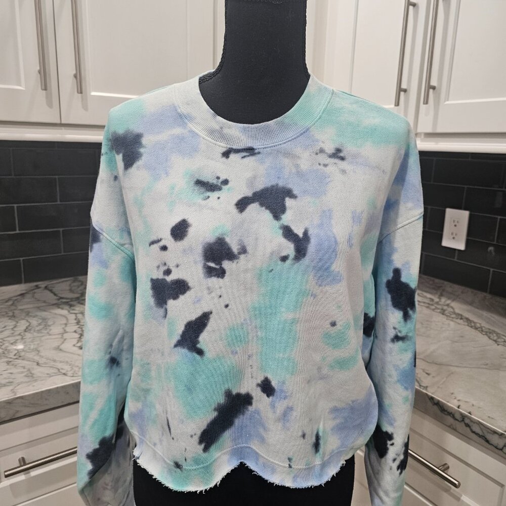 NWT - Reflex Cropped Sweatshirt - Size Med